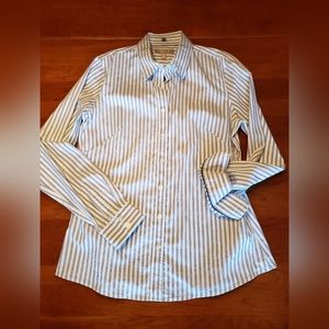 Banana Republic Non-Iron Fitted Shirt, Size 12, blue-white stripe.